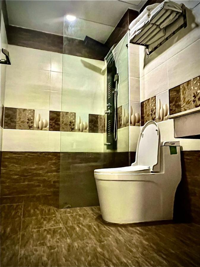 Cantona Hotel&Apartment Da Nang Esterno foto